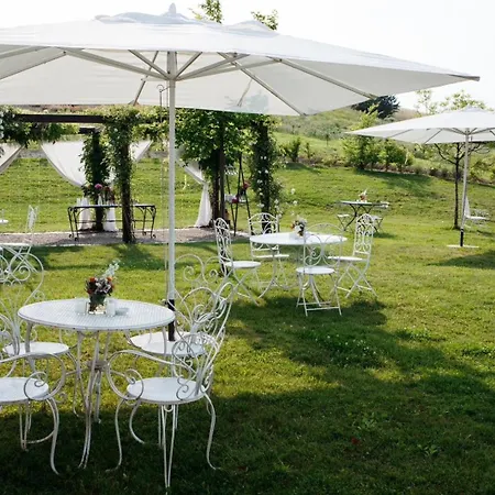Glass Tenuta Il Galletto Διαμέρισμα *