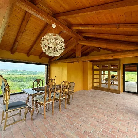 Glass Tenuta Il Galletto Διαμέρισμα *