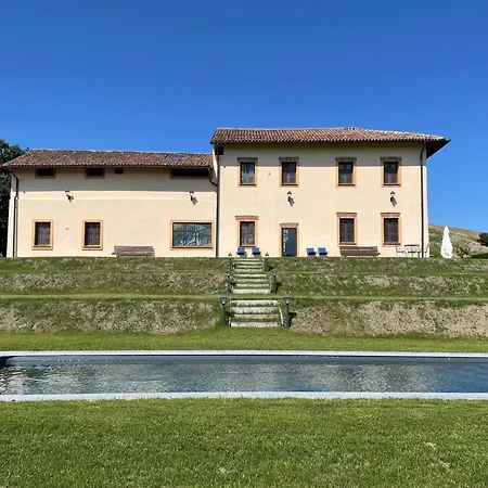 Glass Tenuta Il Galletto Apartment *